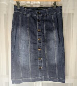 One 5 One Knee-Length Denim Stretch Skirt - Size M
